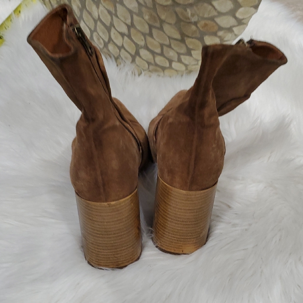 Pure Navy Chic Tan Suede Heeled Boots - Picture 10 of 15